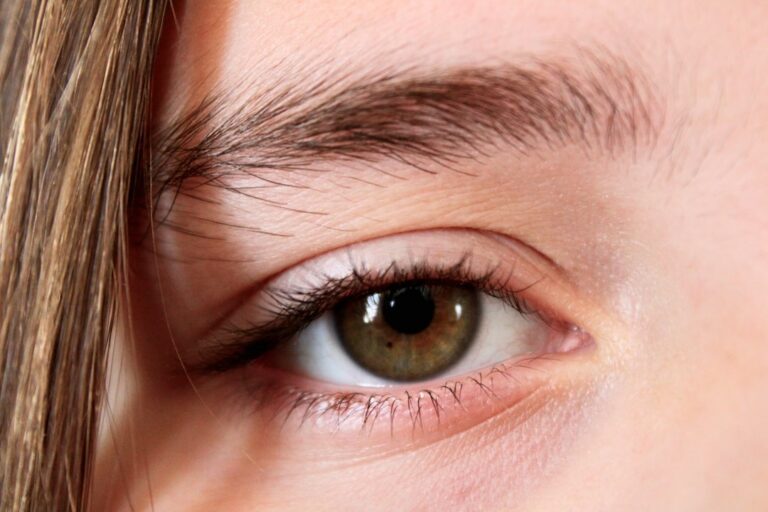 Filling In Sparse Brows Without It Looking Drawn On - eyes & brows