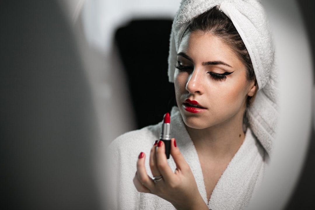 Picking a Lip Color When Warm and Cool Still Confuses You - lips & color