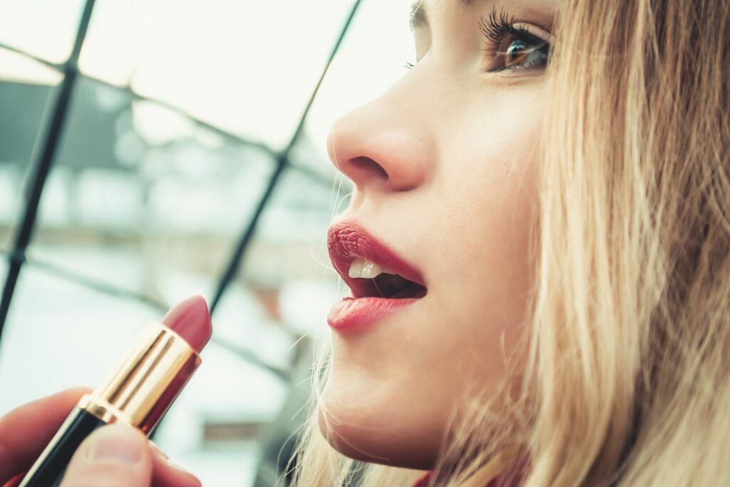 How to Tell If a Lipstick Formula Is Right for You - lips & color
